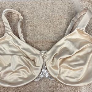 Soma minimized bras